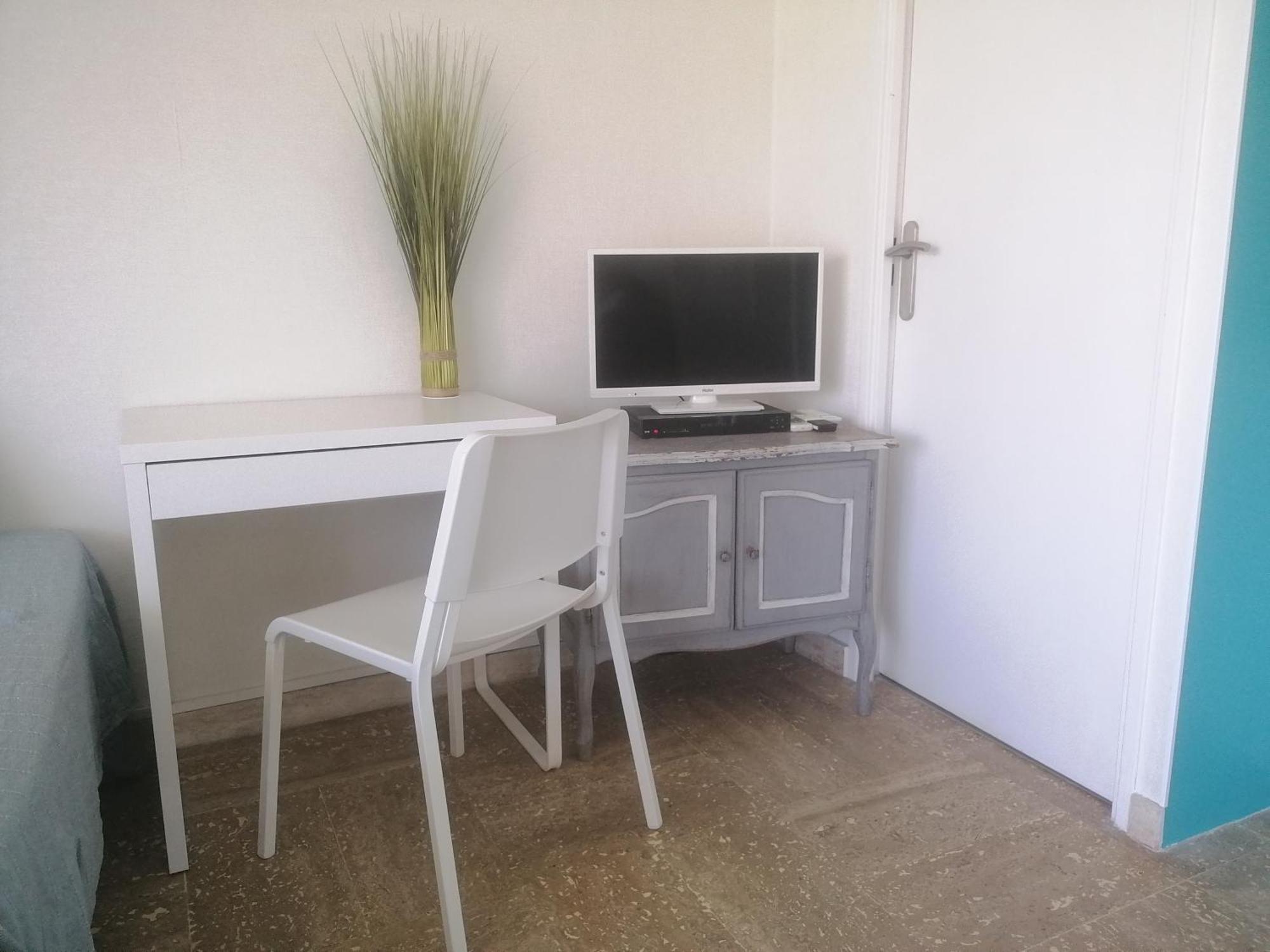 Residence L'Emilia Hyères Zewnętrze zdjęcie