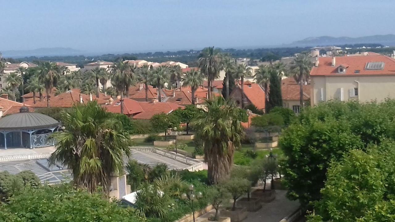 Residence L'Emilia Hyères Zewnętrze zdjęcie